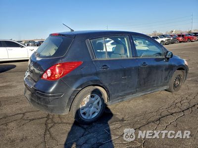 Trzecie zdjęcie samochodu z tyłu: 2011 NISSAN VERSA S VIN:3N1BC1CP2BL515086 - miniatura