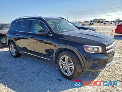 Czwarte zdjęcie samochodu z boku: 2022 MERCEDES-BENZ GLB 250 VIN:W1N4M4GB0NW183711 - miniatura