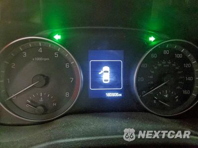 Zdjęcie 9 z 13 samochodu: 2017 HYUNDAI ELANTRA SE VIN:KMHD84LF6HU177802 - miniatura