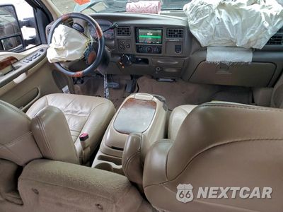 Zdjęcie 8 z 15 samochodu: 2000 FORD EXCURSION LIMITED VIN:1FMNU43S7YEB63026 - miniatura