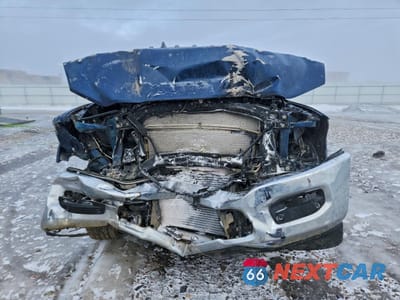 Piąte zdjęcie samochodu w środku: 2022 RAM 2500 LARAMIE VIN:3C6UR5KL9NG400239 - miniatura