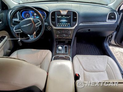 Zdjęcie 8 z 13 samochodu: 2018 CHRYSLER 300 LIMITED VIN:2C3CCAEG3JH301623 - miniatura