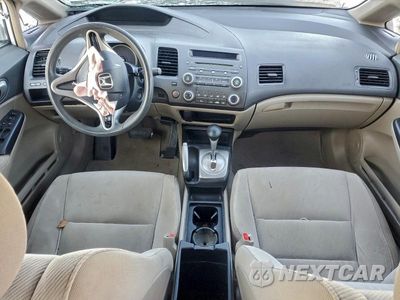Zdjęcie 8 z 12 samochodu: 2011 HONDA CIVIC LX VIN:19XFA1F54BE004465 - miniatura