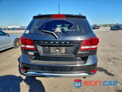 Zdjęcie 6 z 13 samochodu: 2020 DODGE JOURNEY CROSSROAD VIN:3C4PDCGB6LT262110 - miniatura