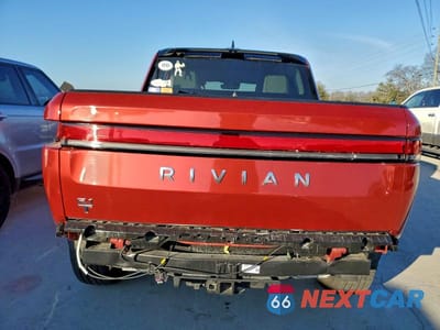 Zdjęcie 6 z 12 samochodu: 2023 RIVIAN R1T ADVENTURE VIN:7FCTGBAA5PN028122 - miniatura