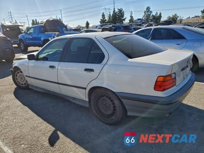 Drugie zdjęcie samochodu z przodu: 1993 BMW 318 I VIN:WBACA5315PFG05926 - miniatura