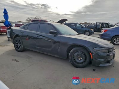 Czwarte zdjęcie samochodu z boku: 2020 DODGE CHARGER SXT VIN:2C3CDXBG8LH195404 - miniatura