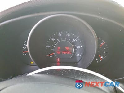 Zdjęcie 9 z 12 samochodu: 2018 KIA SOUL + VIN:KNDJP3A51J7520633 - miniatura