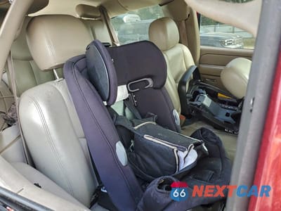 Zdjęcie 10 z 13 samochodu: 2004 GMC YUKON XL C1500 VIN:3GKEC16Z14G334259 - miniatura