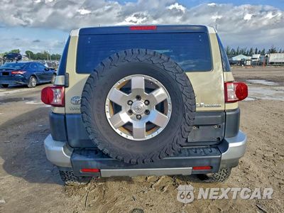 Zdjęcie 7 z 16 samochodu: 2008 TOYOTA FJ CRUISER VIN:JTEBU11F08K056750 - miniatura