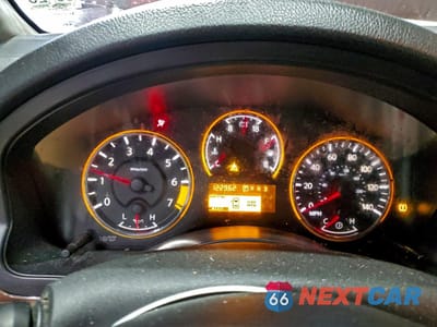 Zdjęcie 9 z 12 samochodu: 2013 NISSAN ARMADA PLATINUM VIN:5N1BA0NF1DN602848 - miniatura