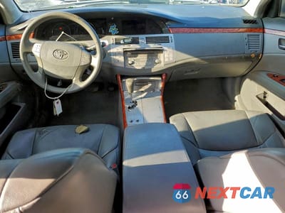 Zdjęcie 8 z 12 samochodu: 2007 TOYOTA AVALON XLS VIN:4T1BK36B57U208211 - miniatura