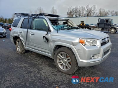Czwarte zdjęcie samochodu z boku: 2013 TOYOTA 4RUNNER SR5 VIN:JTEBU5JR5D5138807 - miniatura