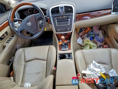 Zdjęcie 8 z 14 samochodu: 2007 CADILLAC SRX VIN:1GYEE637070141156 - miniatura