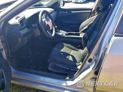 Zdjęcie 7 z 11 samochodu: 2017 HONDA CIVIC LX VIN:2HGFC2F58HH559904 - miniatura