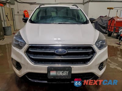 Piąte zdjęcie samochodu w środku: 2019 FORD ESCAPE TITANIUM VIN:1FMCU9J93KUB72095 - miniatura
