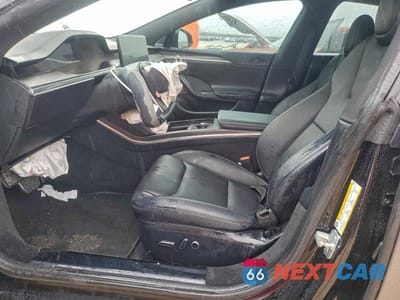 Zdjęcie 7 z 13 samochodu: 2022 TESLA MODEL S VIN:5YJSA1E66NF462290 - miniatura
