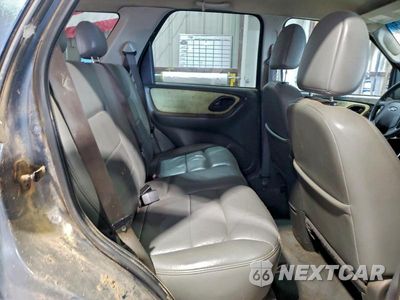 Zdjęcie 11 z 13 samochodu: 2005 FORD ESCAPE XLT VIN:1FMYU03105KA88762 - miniatura