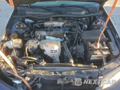 Zdjęcie 11 z 13 samochodu: 1998 TOYOTA CAMRY CE VIN:JT2BG22K3W0112890 - miniatura