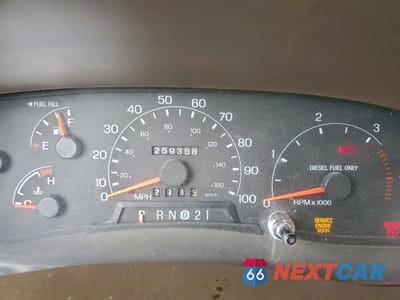 Zdjęcie 9 z 15 samochodu: 2000 FORD EXCURSION LIMITED VIN:1FMNU43S7YEB63026 - miniatura