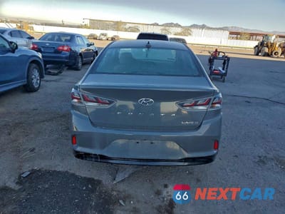Zdjęcie 6 z 11 samochodu: 2019 HYUNDAI SONATA HYBRID VIN:KMHE24L39KA093980 - miniatura
