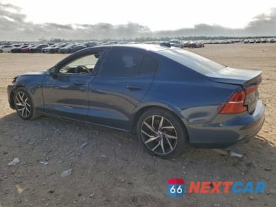 Drugie zdjęcie samochodu z przodu: 2020 VOLVO S60 T5 MOMENTUM VIN:7JR102FK7LG041909 - miniatura