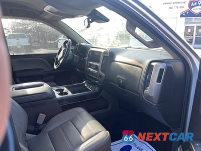 Piąte zdjęcie samochodu w środku: 2014 GMC SIERRA K1500 DENALI VIN:3GTU2WEC6EG497446 - miniatura