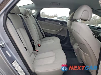 Zdjęcie 10 z 11 samochodu: 2017 HYUNDAI SONATA HYBRID VIN:KMHE24L16HA043478 - miniatura