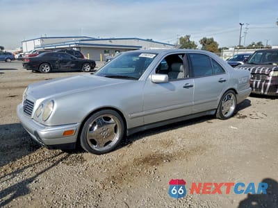 1997 MERCEDES-BENZ E 320 WDBJF55F2VA437656 - główne zdjęcie licytacji z USA - miniatura