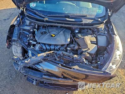 Zdjęcie 11 z 12 samochodu: 2016 HYUNDAI ELANTRA GT VIN:KMHD35LH9GU334257 - miniatura