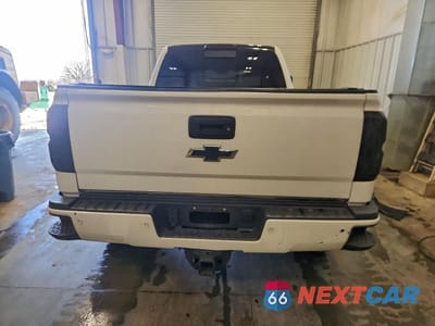 Zdjęcie 6 z 14 samochodu: 2017 CHEVROLET SILVERADO K3500 LTZ VIN:1GC4K0EY9HF152345 - miniatura