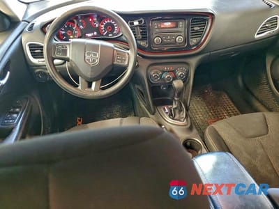 Zdjęcie 8 z 11 samochodu: 2016 DODGE DART SXT VIN:1C3CDFBB0GD660467 - miniatura