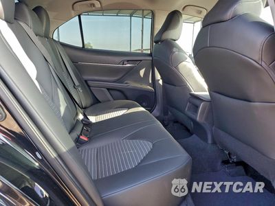 Zdjęcie 10 z 12 samochodu: 2022 TOYOTA CAMRY SE VIN:4T1T11AK3NU698079 - miniatura