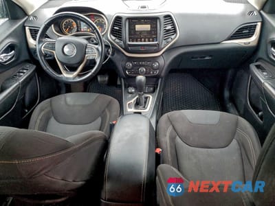 Zdjęcie 8 z 13 samochodu: 2016 JEEP CHEROKEE LATITUDE VIN:1C4PJMCS9GW253728 - miniatura