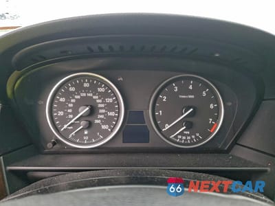 Zdjęcie 9 z 13 samochodu: 2010 BMW 528 XI VIN:WBANV1C56AC443769 - miniatura