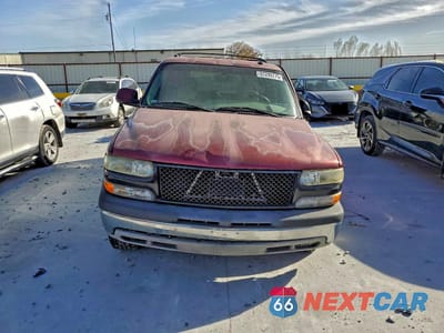 Piąte zdjęcie samochodu w środku: 2003 CHEVROLET SUBURBAN C1500 VIN:1GNEC16Z63J220824 - miniatura