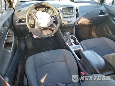 Zdjęcie 8 z 14 samochodu: 2017 CHEVROLET CRUZE LS VIN:1G1BC5SM8H7124266 - miniatura