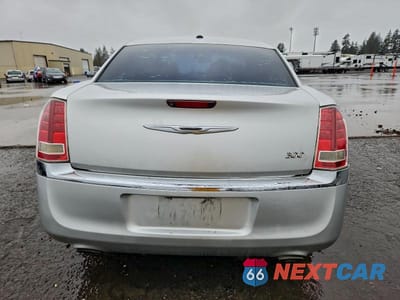 Zdjęcie 6 z 11 samochodu: 2012 CHRYSLER 300 LIMITED VIN:2C3CCACG4CH126675 - miniatura