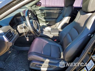 Zdjęcie 7 z 13 samochodu: 2019 HONDA ACCORD SPORT VIN:1HGCV1F32KA177671 - miniatura