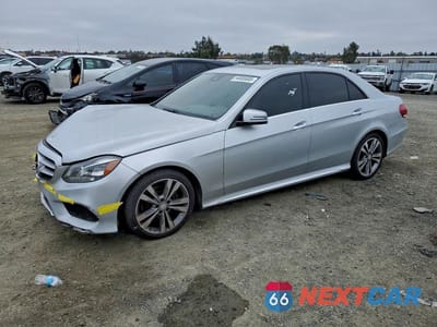 2016 MERCEDES-BENZ E 350 WDDHF5KB1GB221446 - główne zdjęcie licytacji z USA - miniatura