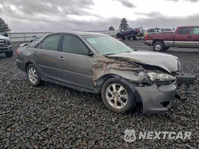 Czwarte zdjęcie samochodu z boku: 2005 TOYOTA CAMRY LE VIN:4T1BE32K55U583719 - miniatura