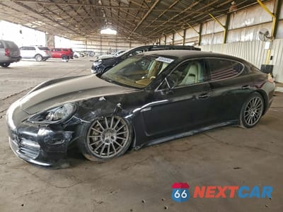 2012 PORSCHE PANAMERA S WP0AB2A78CL060049 - główne zdjęcie licytacji z USA - miniatura