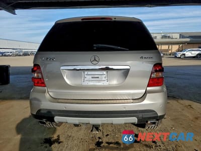 Zdjęcie 6 z 12 samochodu: 2008 MERCEDES-BENZ ML 350 VIN:4JGBB86E38A328258 - miniatura