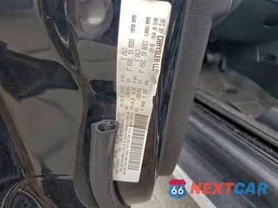 Zdjęcie 14 z 16 samochodu: 2008 JEEP COMMANDER SPORT VIN:1J8HG48K48C126134 - miniatura