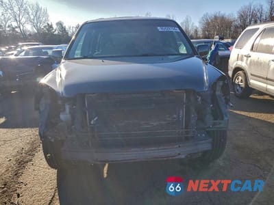 Piąte zdjęcie samochodu w środku: 2004 HONDA PILOT EX VIN:2HKYF18474H591337 - miniatura