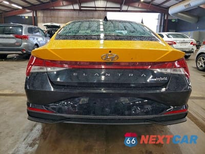 Zdjęcie 6 z 11 samochodu: 2023 HYUNDAI ELANTRA BLUE VIN:KMHLM4AJ1PU070380 - miniatura