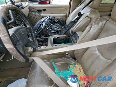 Zdjęcie 7 z 11 samochodu: 2004 CHEVROLET SILVERADO K2500 HEAVY DUTY VIN:1GCHK232X4F179527 - miniatura