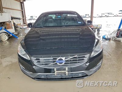 Piąte zdjęcie samochodu w środku: 2015 VOLVO S60 PLATINUM VIN:YV140MFD0F1305207 - miniatura
