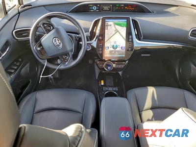 Zdjęcie 8 z 11 samochodu: 2022 TOYOTA PRIUS PRIME LE VIN:JTDKAMFP3N3213645 - miniatura