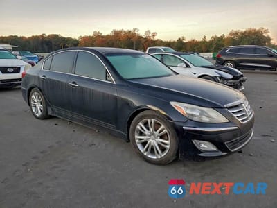 Czwarte zdjęcie samochodu z boku: 2014 HYUNDAI GENESIS 3.8L VIN:KMHGC4DD4EU262710 - miniatura